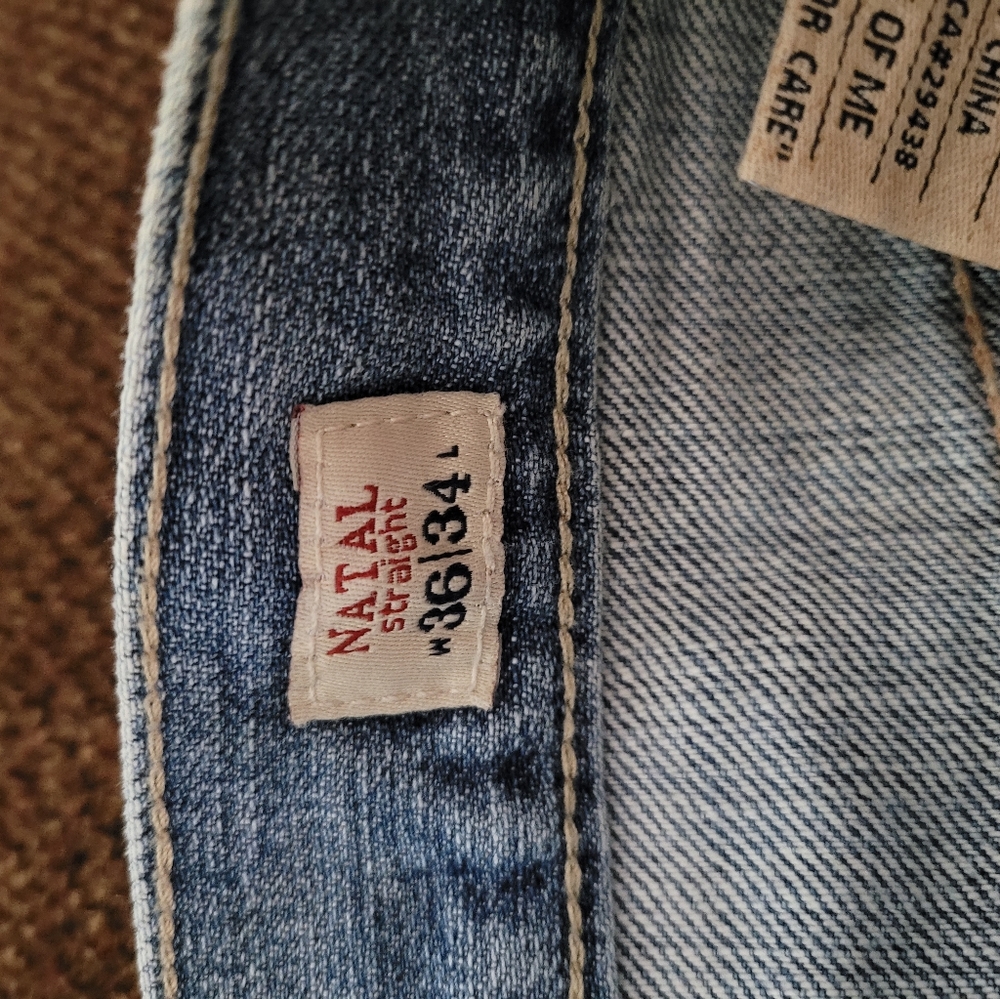 Jeans - Picture 3 of 4